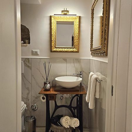 Niloufar Residence Napoli Bagian luar foto