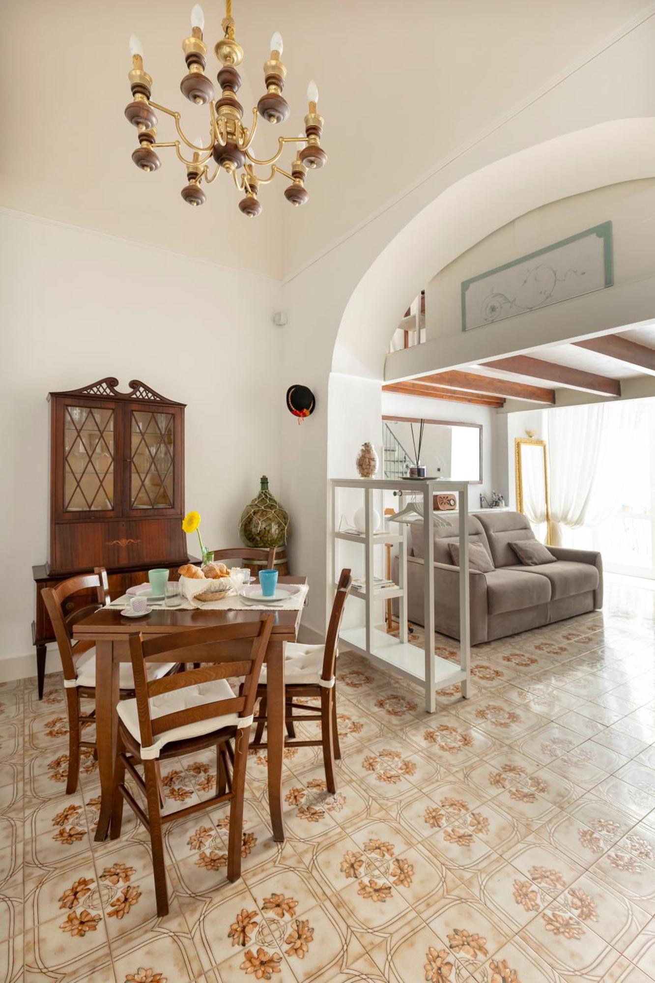 Niloufar Residence Napoli Bagian luar foto